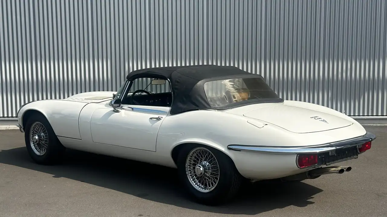 Jaguar E-Type (komplette Historie, mit original Hardtop), foto 3