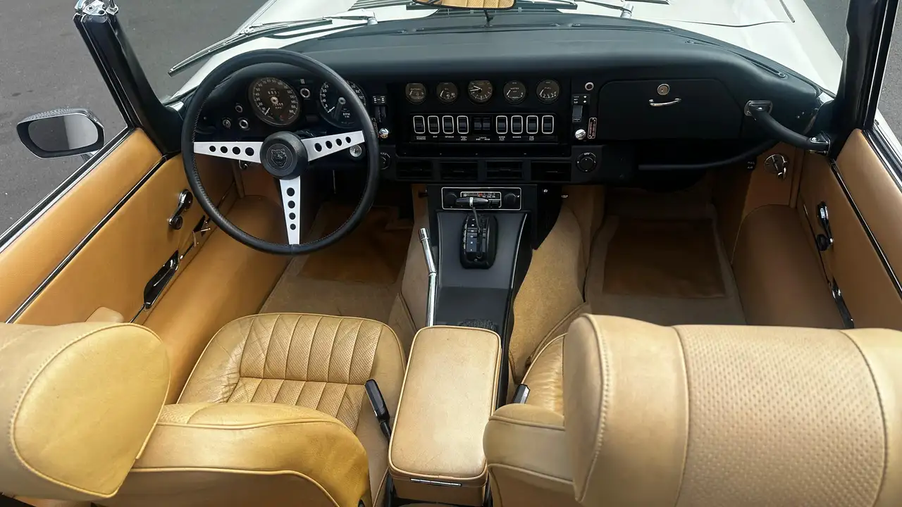Jaguar E-Type (komplette Historie, mit original Hardtop), foto 11