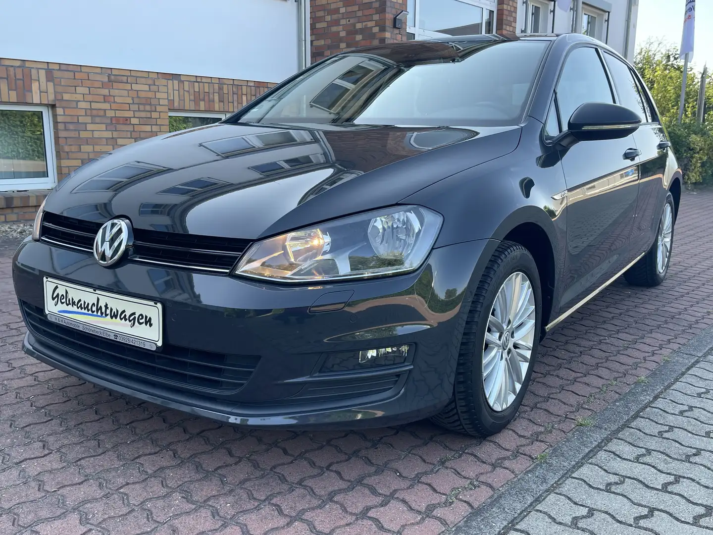 Volkswagen Golf 1.4 TSI BlueMotion CUP Technology DSG Comfortline Gris - 1
