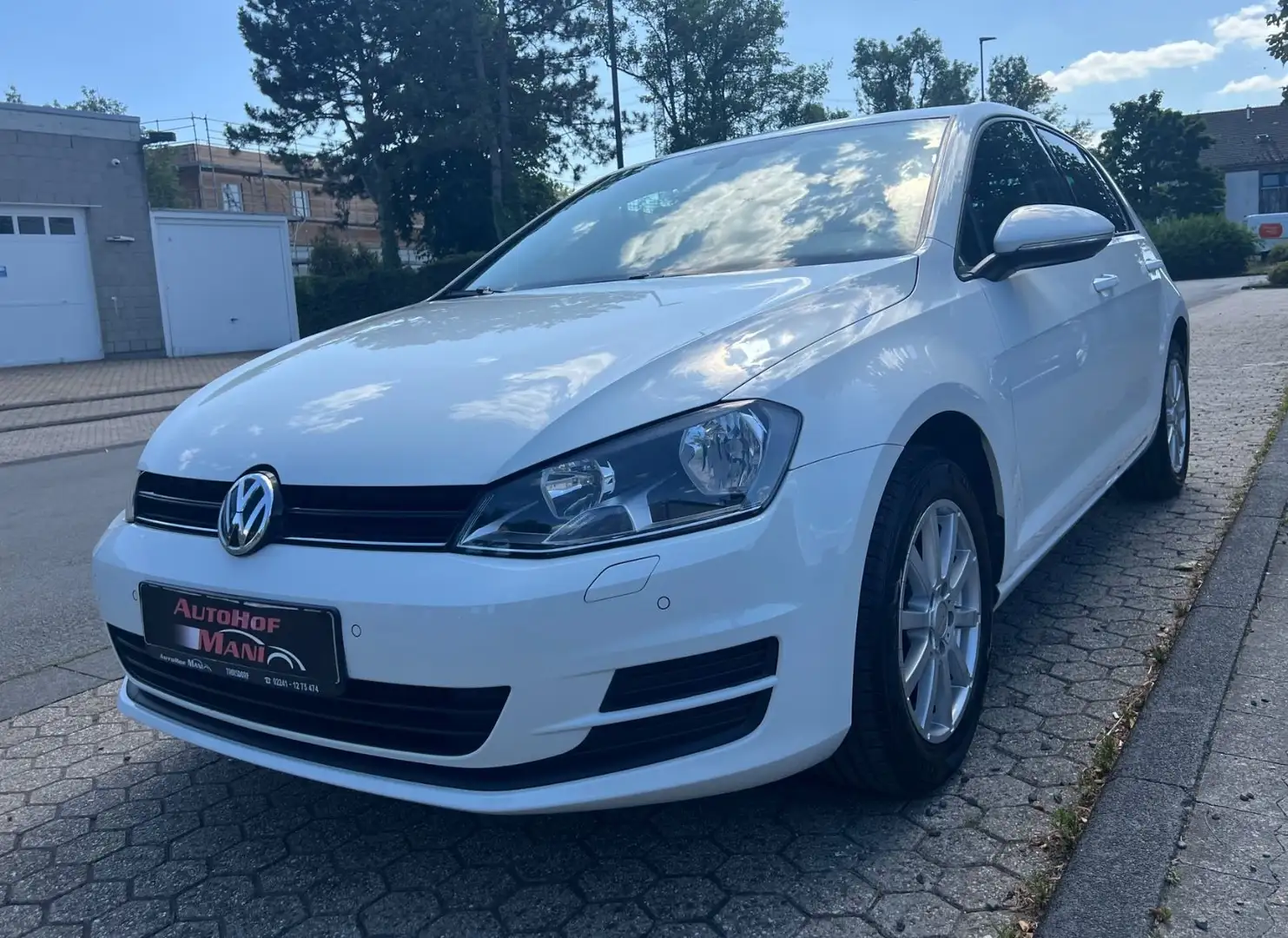 Volkswagen Golf VII Lim. Trendline BMT/TÜV Neu/Standheizung Blanc - 1