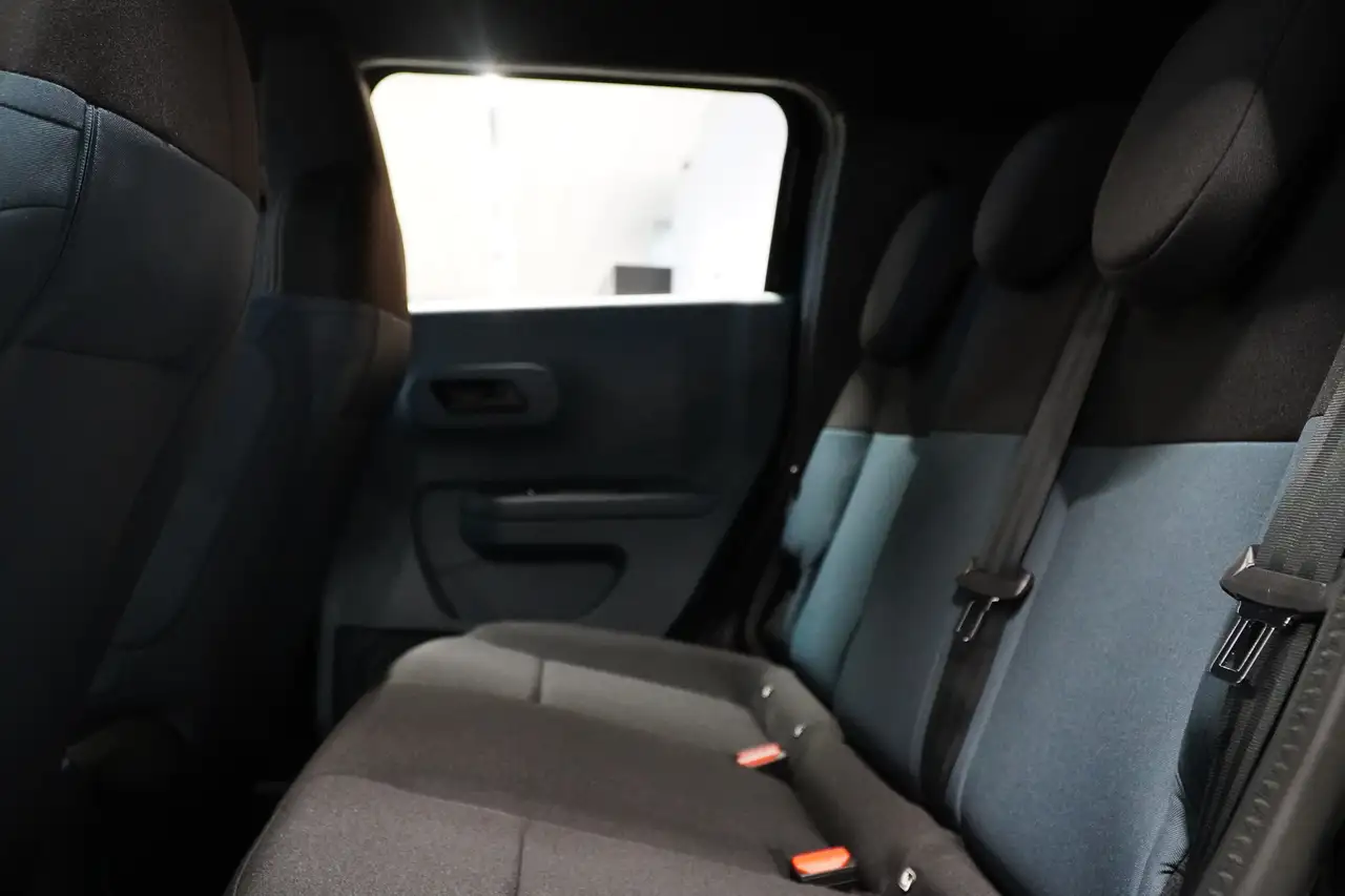 Fiat Grande Panda ICON acqua zure/Cinema black/Lago Blue 11