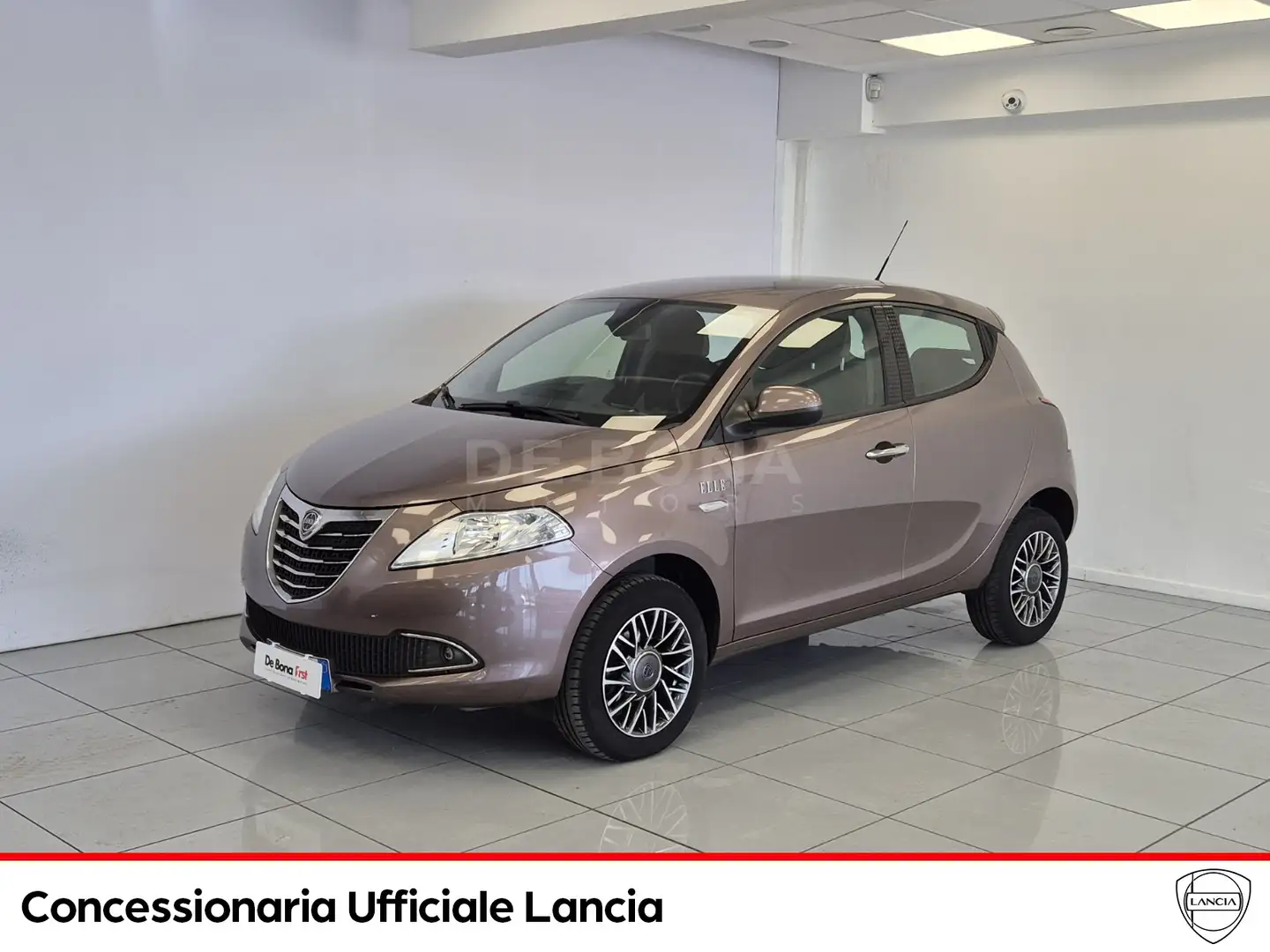Lancia Ypsilon 0.9 t.air elle ecochic metano 80cv Lilla - 1