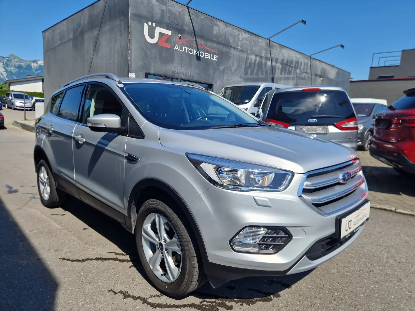 Ford Kuga Trend Weiß - 1