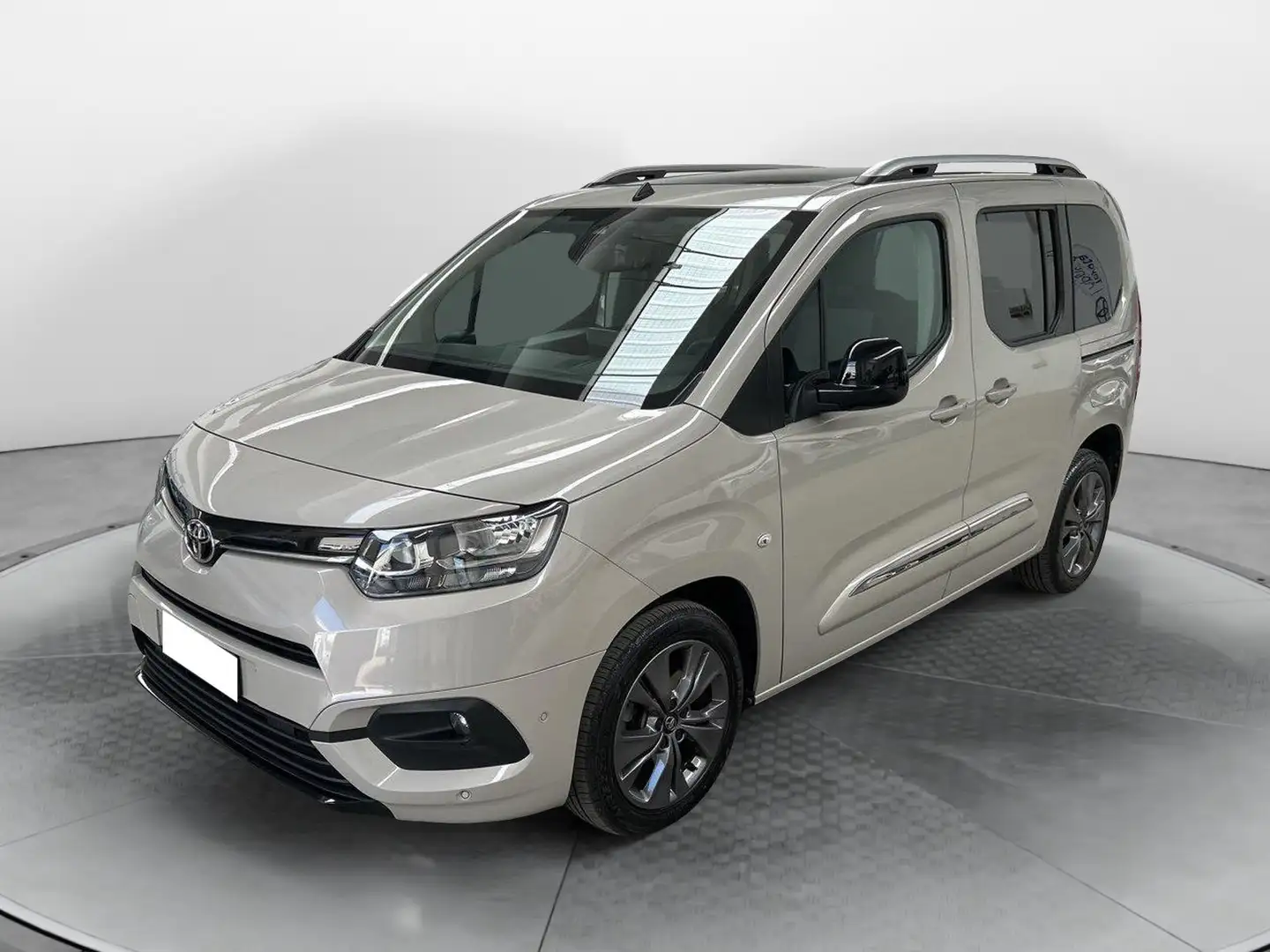 Toyota Proace City 1.5D 130 CV S&S Short D Luxury - 1