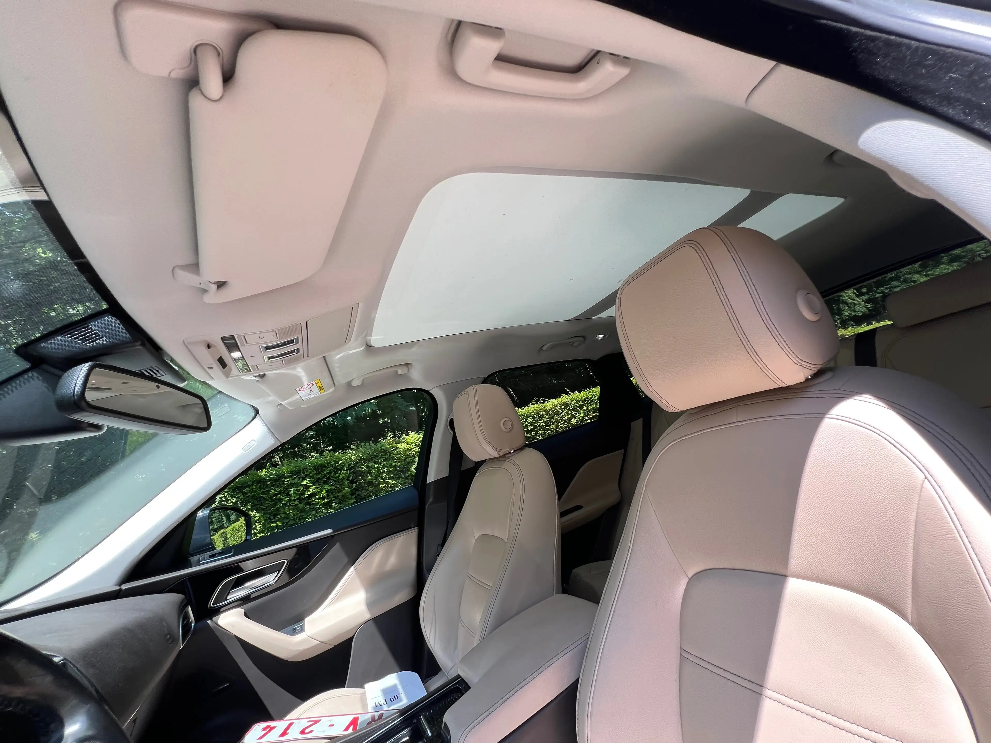 Jaguar F-Pace F-Pace 2.0 D AWD Prestige Business Edition — photo 15