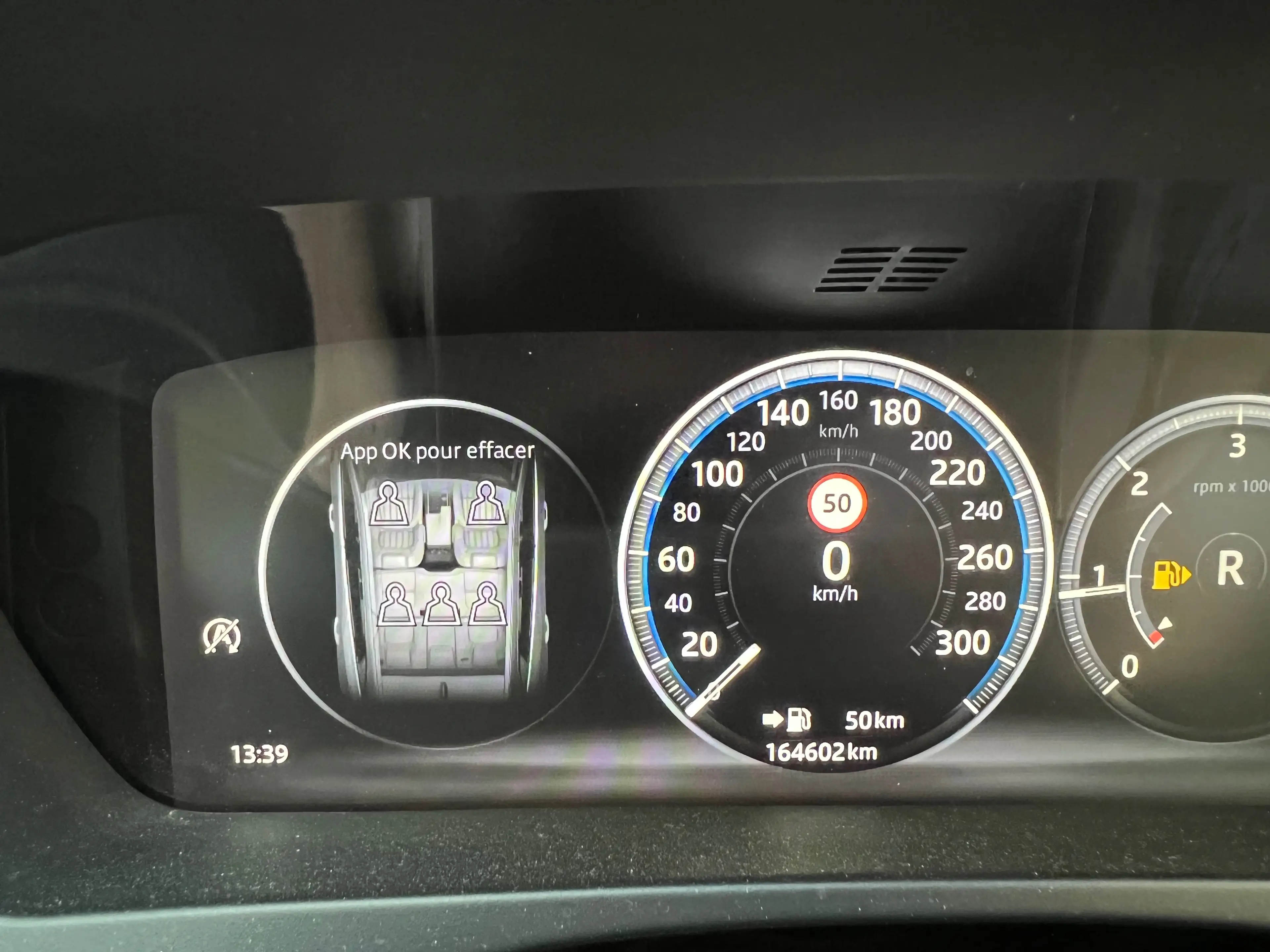 Jaguar F-Pace F-Pace 2.0 D AWD Prestige Business Edition — photo 14