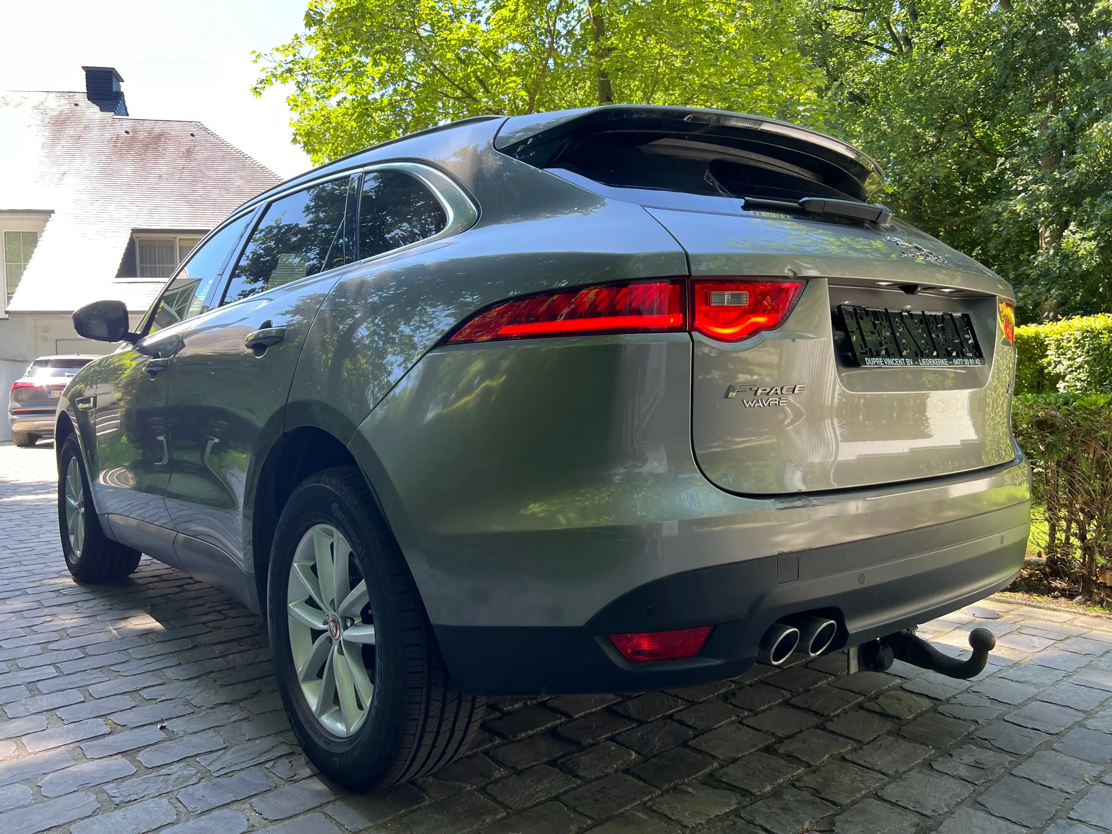 Jaguar F-Pace F-Pace 2.0 D AWD Prestige Business Edition — photo 8