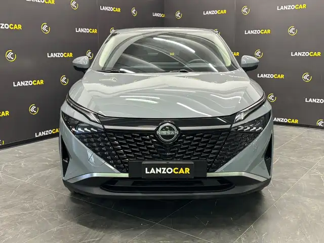 Nissan Qashqai view 2