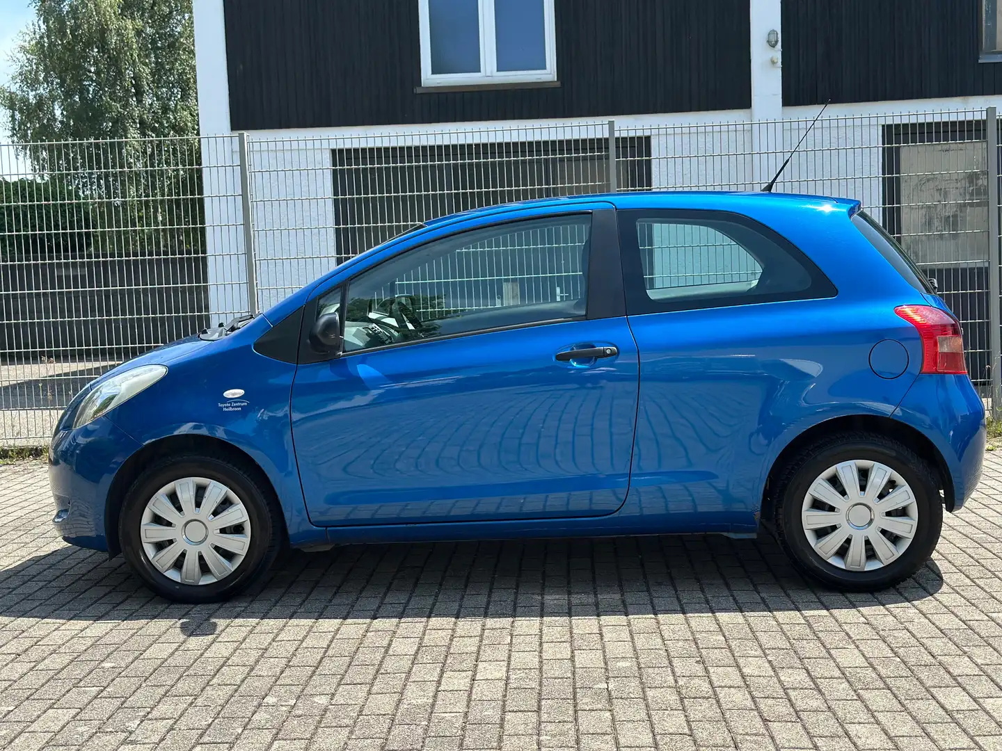 Toyota Yaris Cool Klima Tüv/Au bis 4.2027 Blau - 2