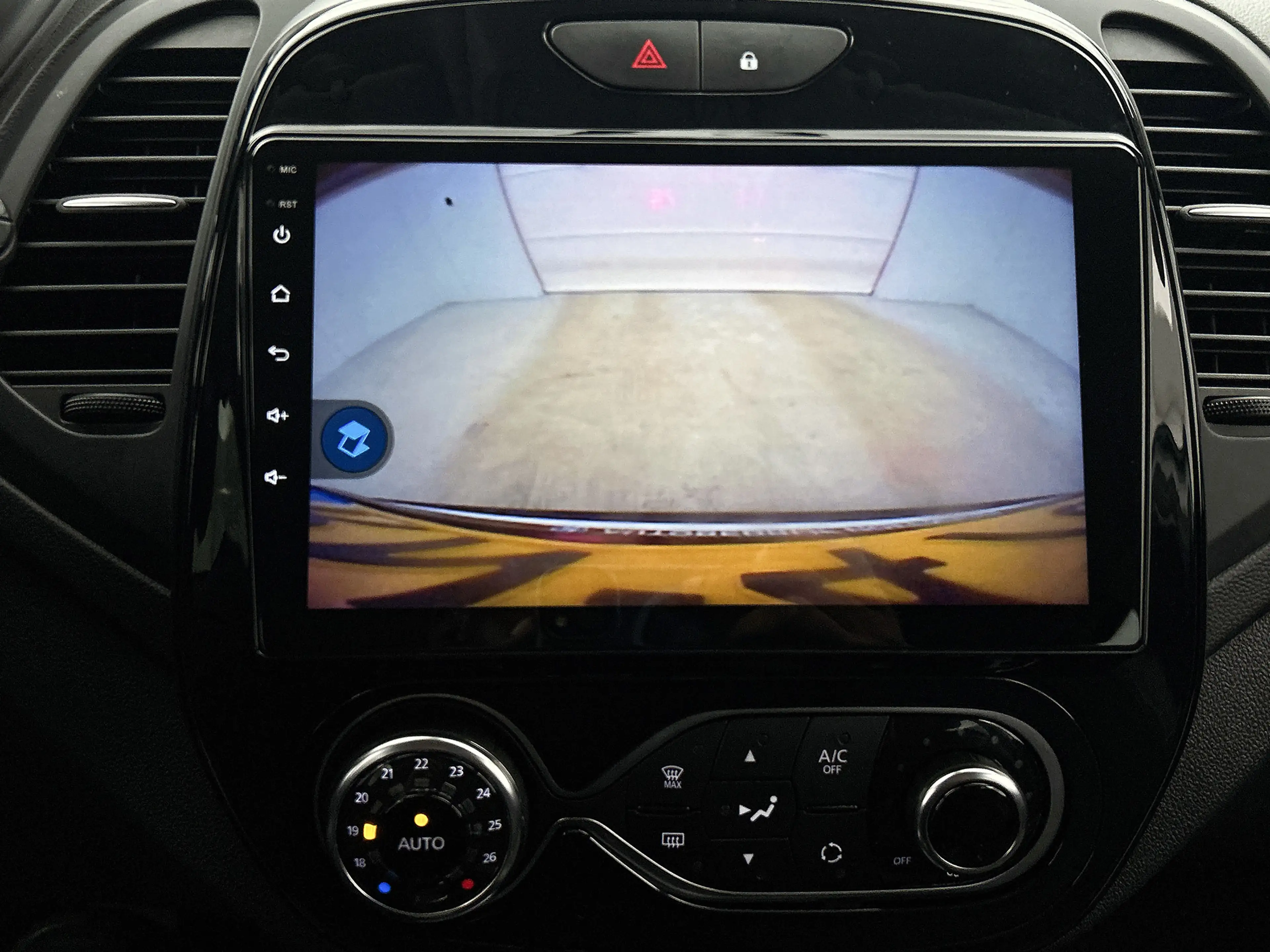 Renault Captur 1.2 TCe Intens | Camera | Cruise Control | Climate — photo 21