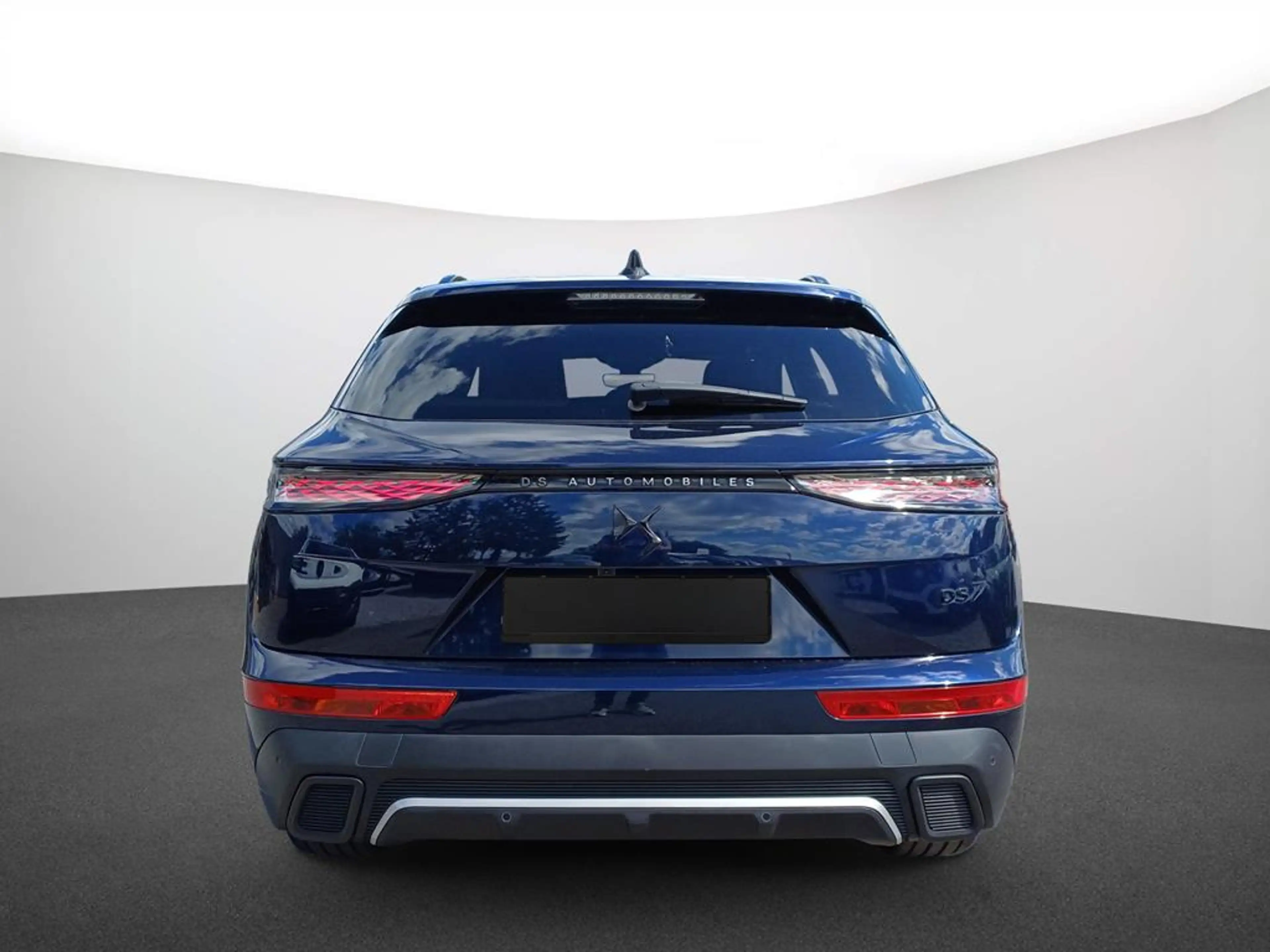 DS Automobiles DS 7 DS 7 PERFORMANCE LINE + BlueHDi 130 EAT8 — photo 3