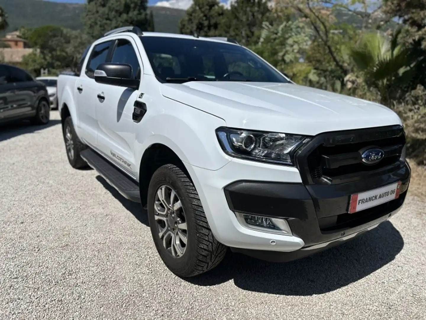 Ford Ranger 3.2 TDCI 200CH DOUBLE CABINE WILDTRAK BVA Weiß - 1
