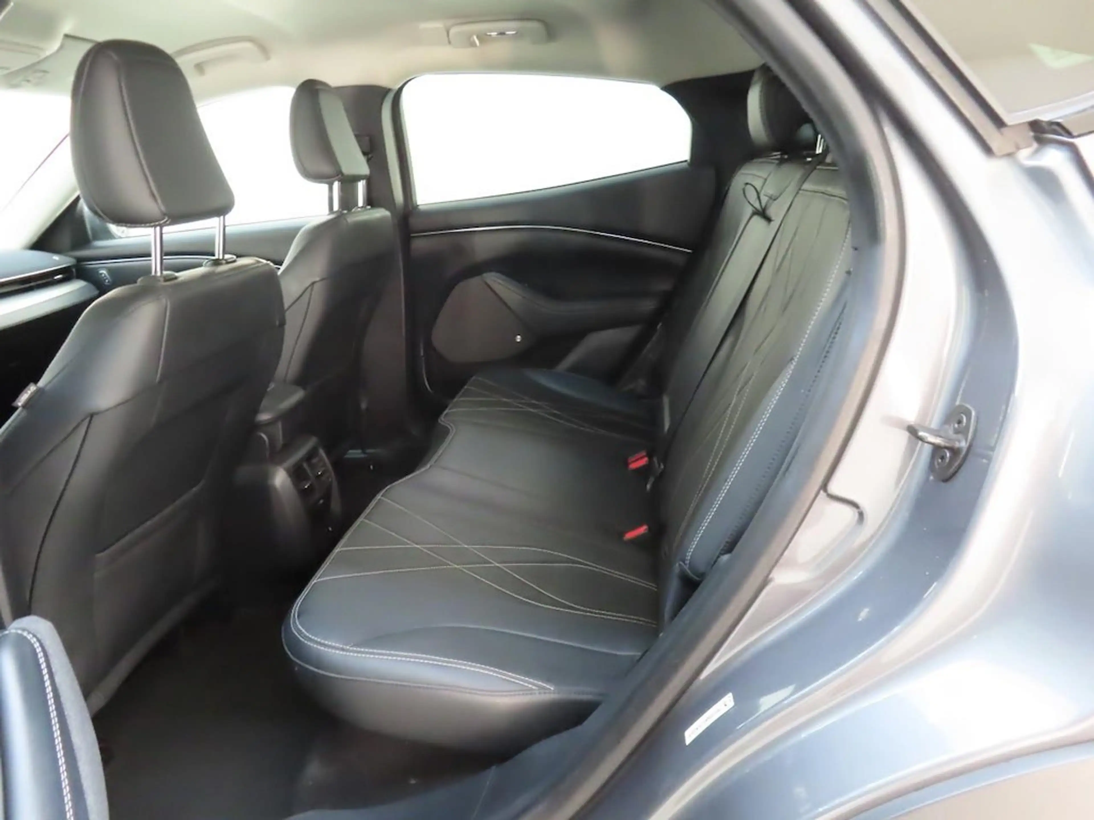 Ford Mustang Mach-E Extended RWD 98 kWh | SOH 94% | 360 Camera | Stoel — photo 7