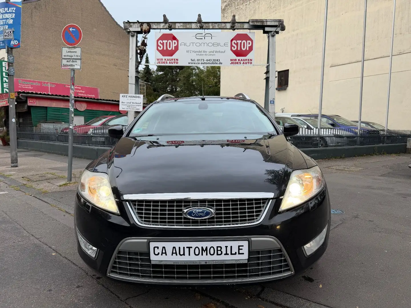 Ford Mondeo Turnier Titanium*KEYLESSGO*XENON*NAVI*AHK Schwarz - 2