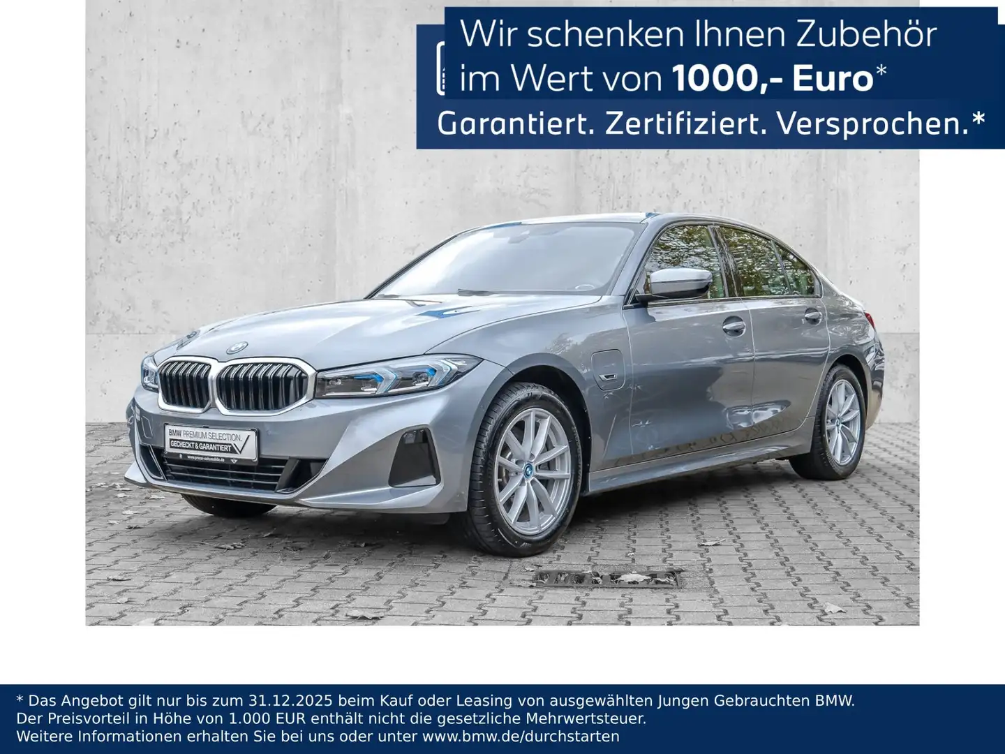 BMW 330 e AHK Komfort Adap.LED HuD HiFi Grijs - 1