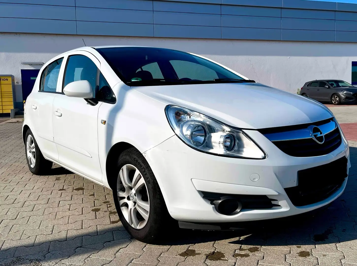 Opel Corsa CATCH ME Now TÜV 2027 Blanc - 2