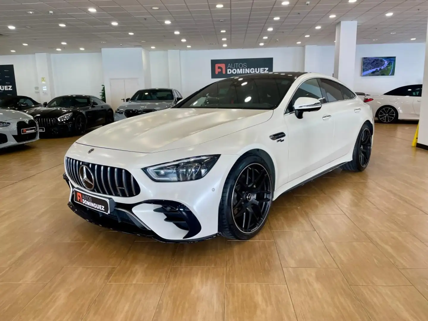 Mercedes-Benz AMG GT Coupé 53 4Matic+ Blanc - 1