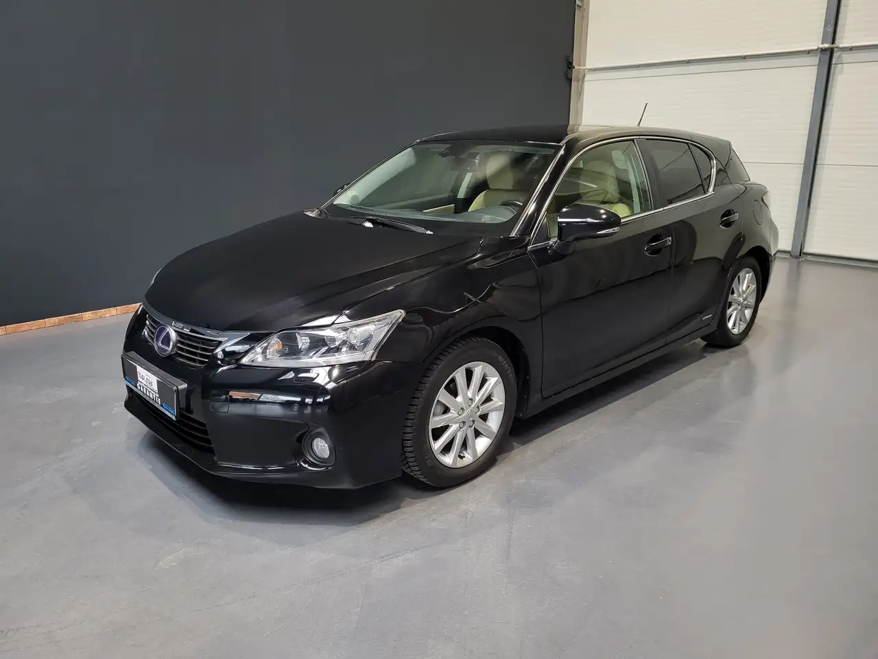 Lexus CT 200h