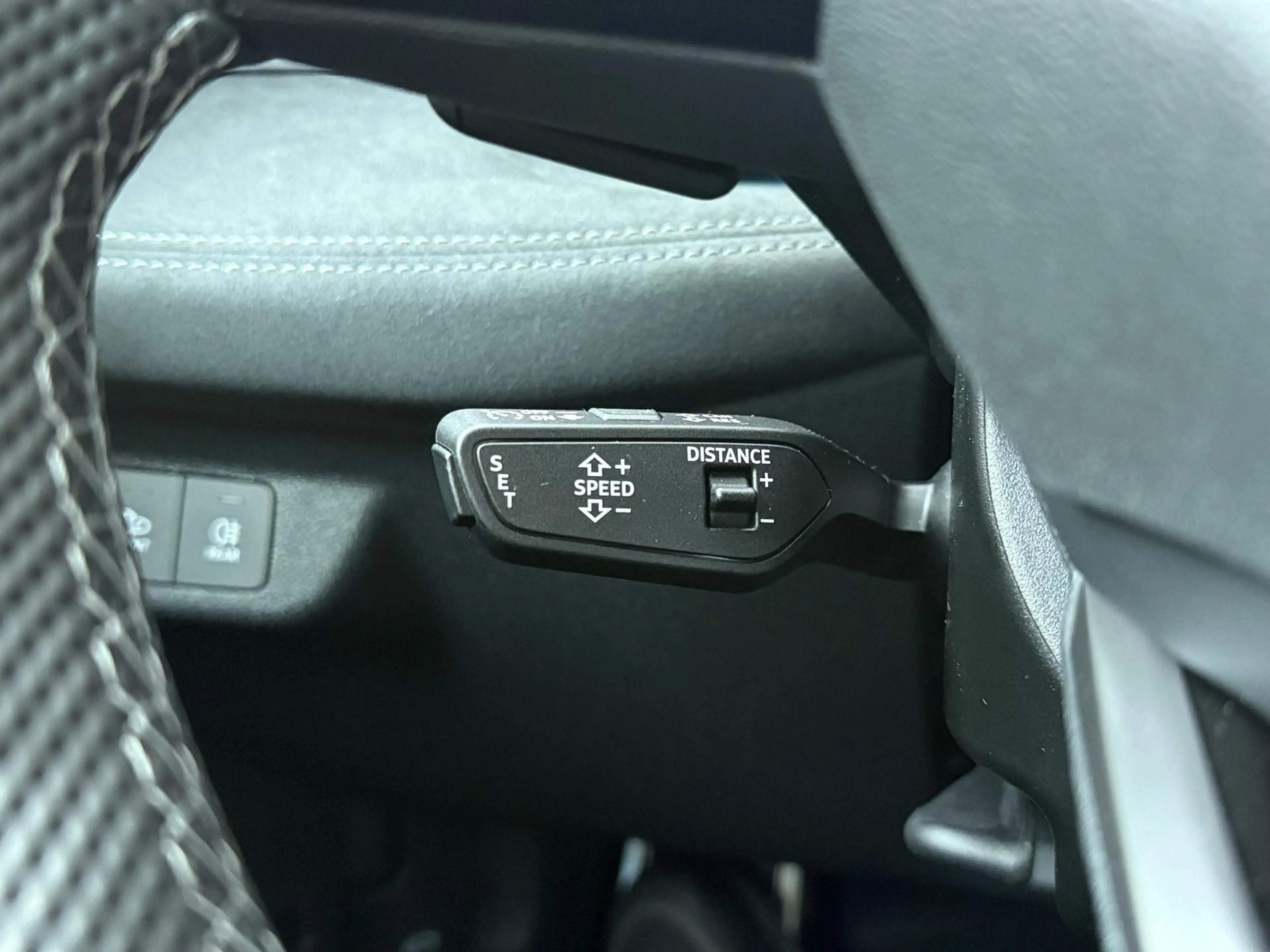 Audi A3 Limousine 35 TFSI S edition | 150 PK | Adaptive Cr — photo 10