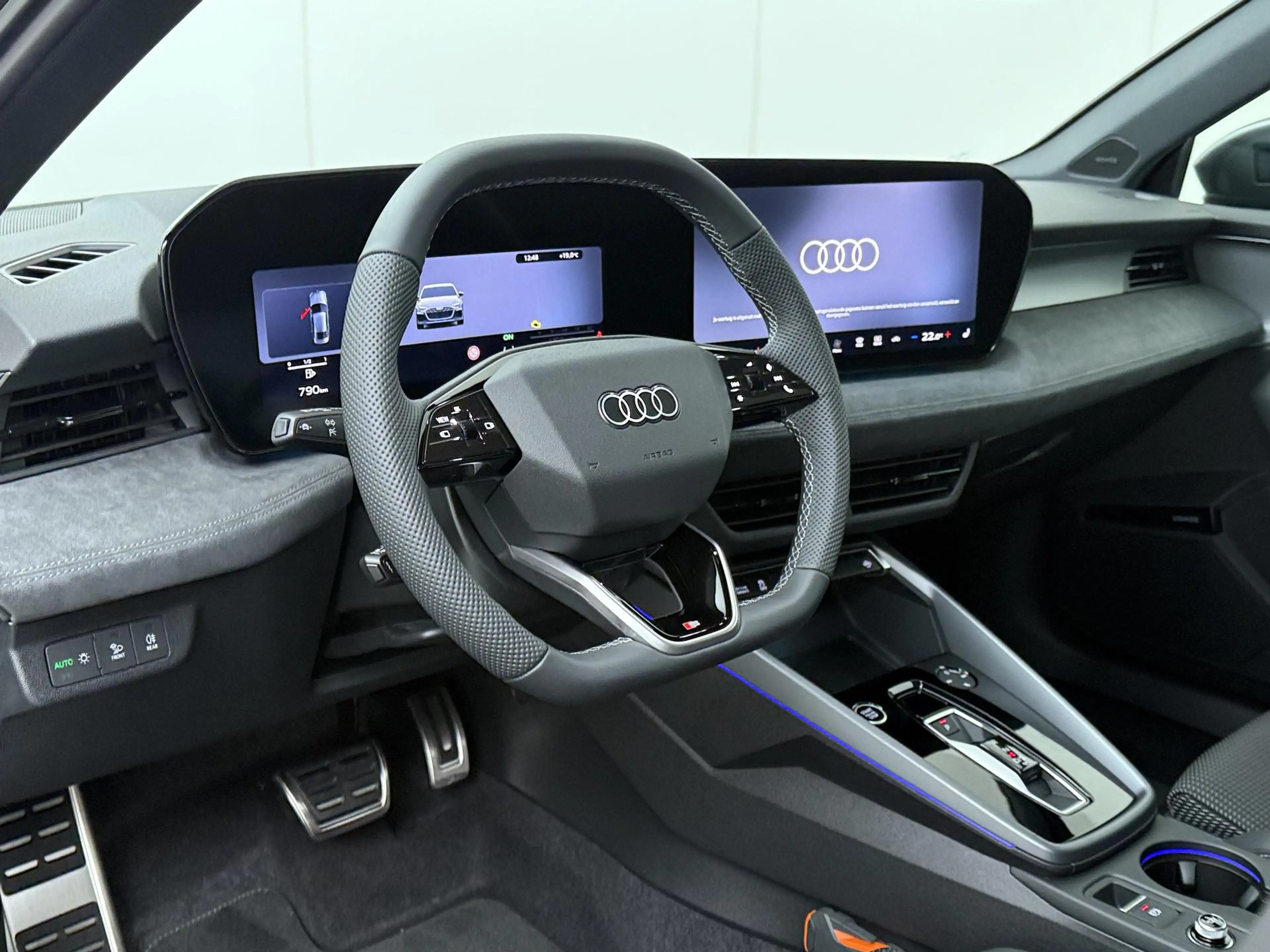 Audi A3 Limousine 35 TFSI S edition | 150 PK | Adaptive Cr — photo 6