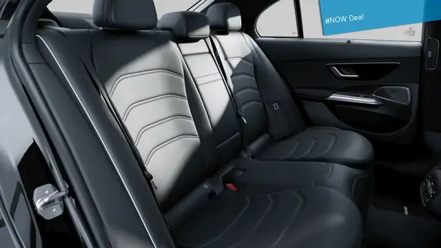 Mercedes-Benz 220 view 12