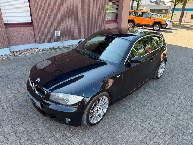 BMW 1 Series view 12