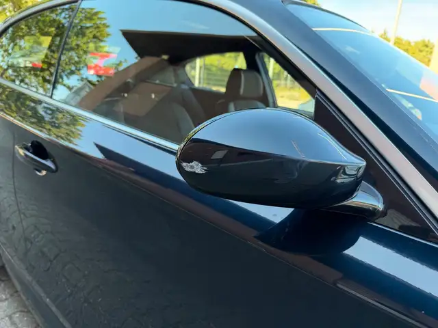 BMW 1 Series view 14
