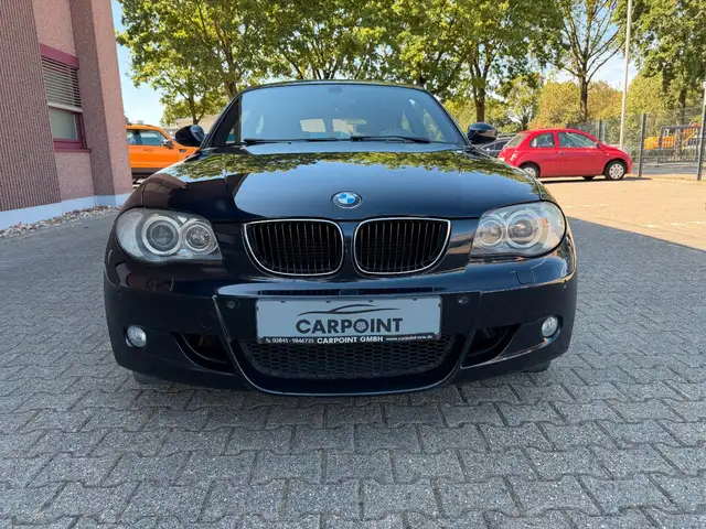 BMW 1 Series view 10