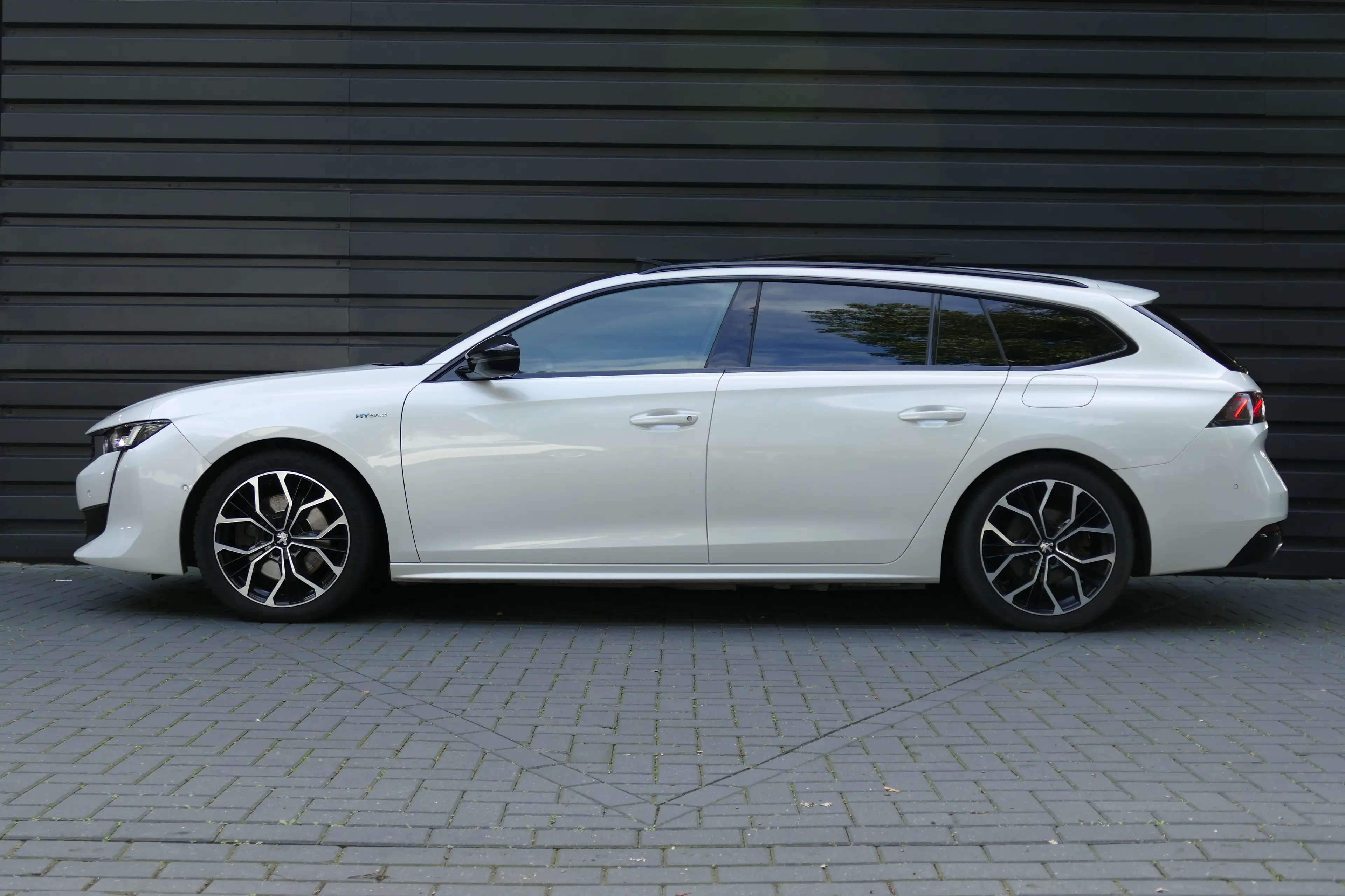 Peugeot 508 SW 1.6 HYBRID 225PK GT / CAMERA / STOELVERWARMING — photo 2