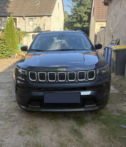 Imagine Jeep Compass 1.3 T-GDI I4 Automatik Longitude
