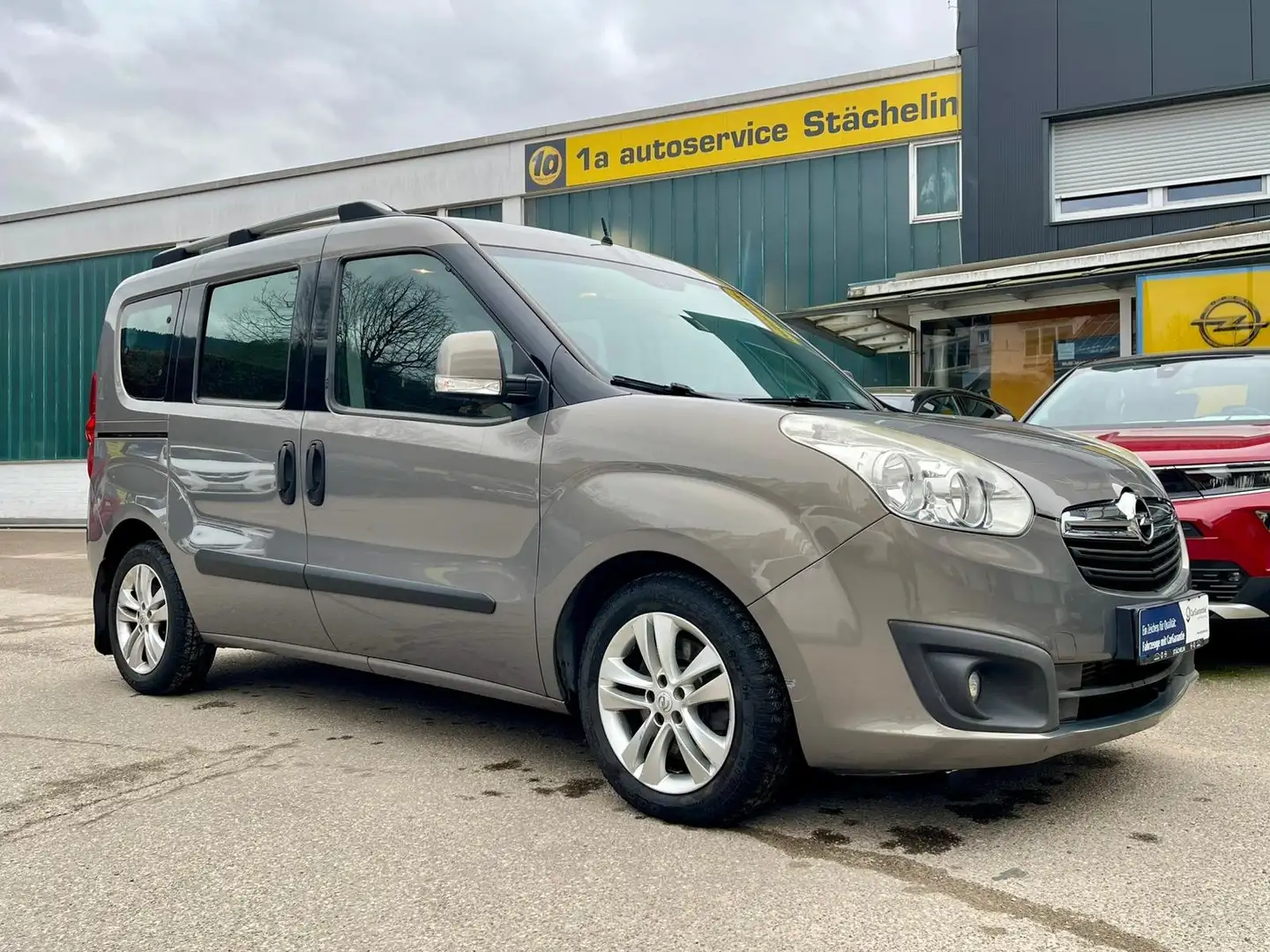 Opel Combo D 1.6 CDTI Edition L1 7-SITZER,AHK,KLIMAAT Gris - 2