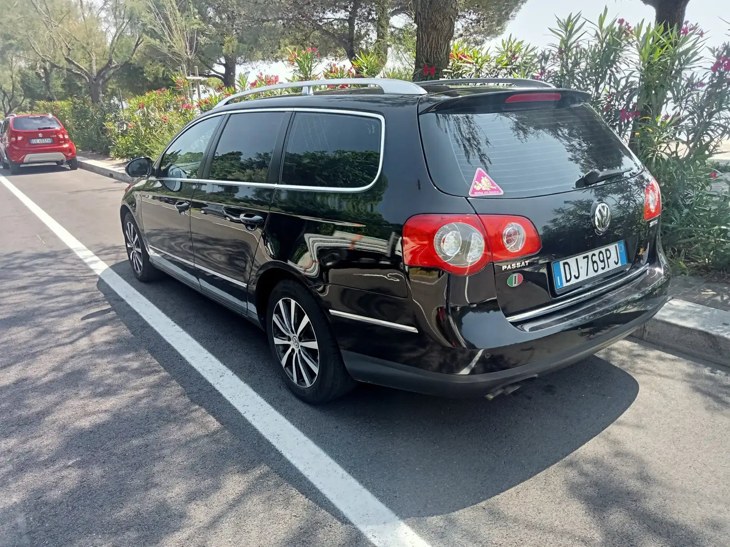 Volkswagen Passat 2.0 TDI143 KW Nero - 2