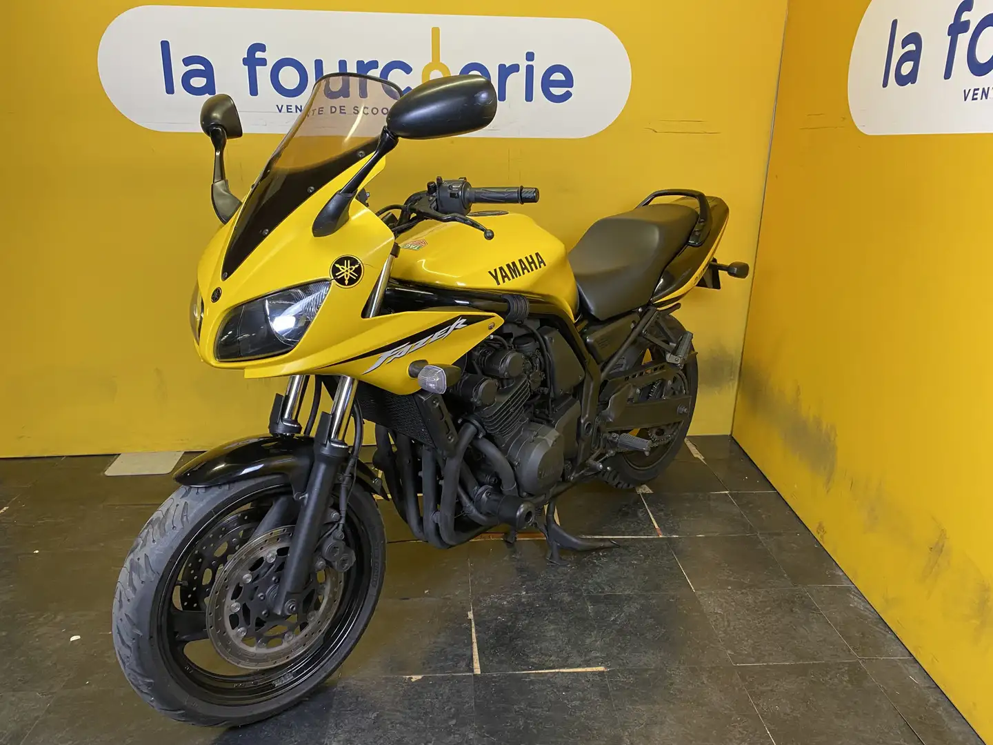 Yamaha FZ 6 Jaune - 1