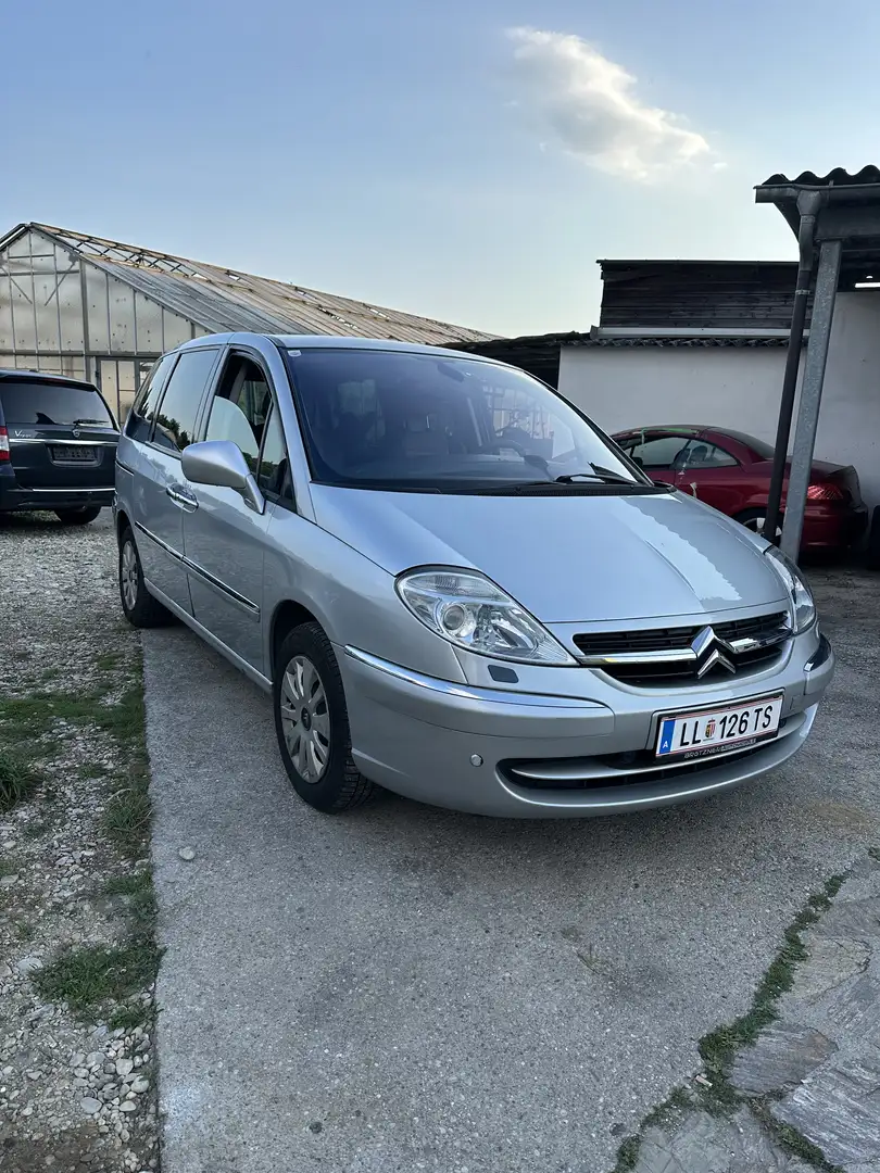 Citroen C8 2.0 HDi Exclusive - 2