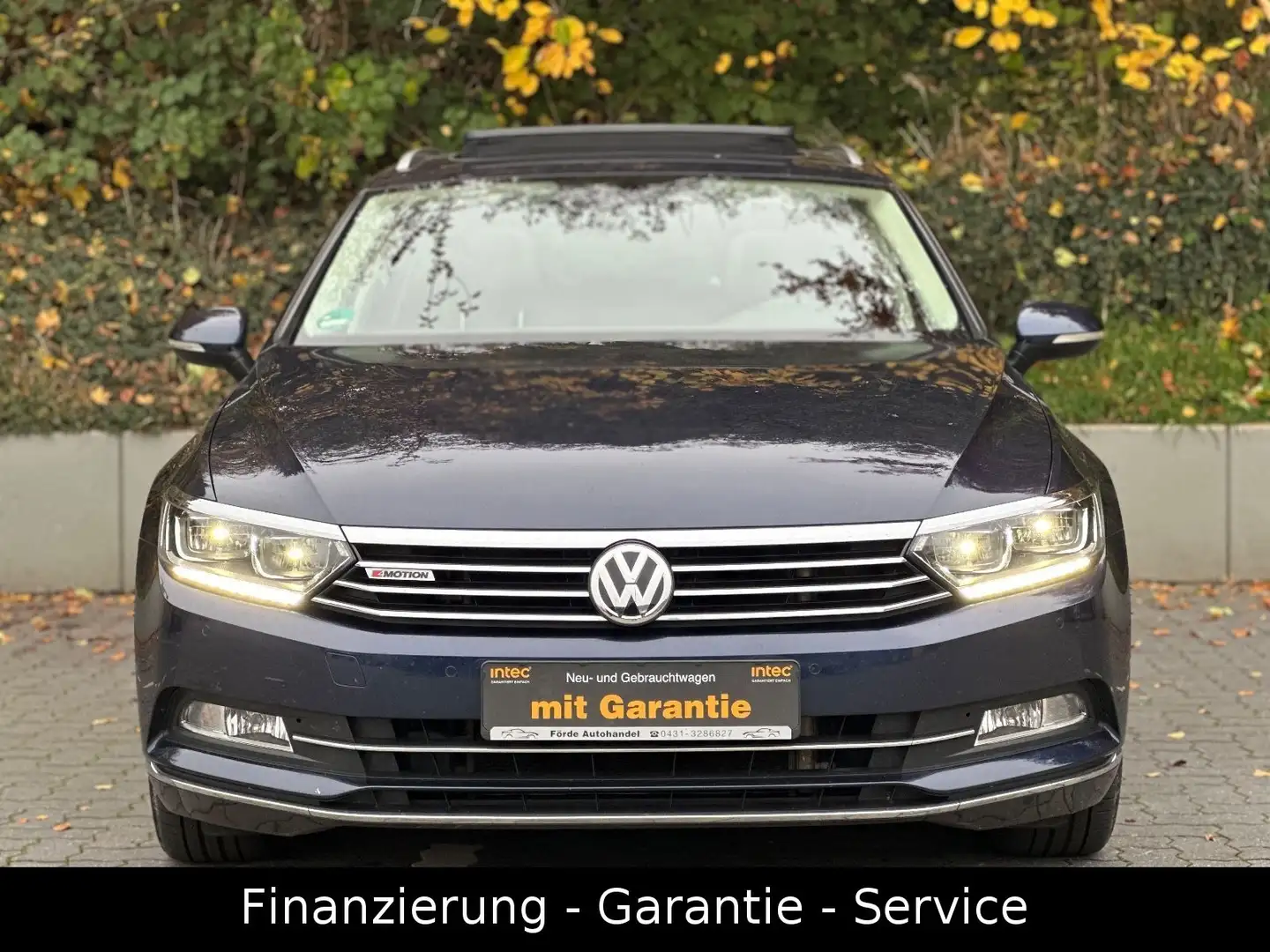 Volkswagen Passat Variant 2.0 TDI Highline 4M/AHK/VOLL/PANO Blau - 2