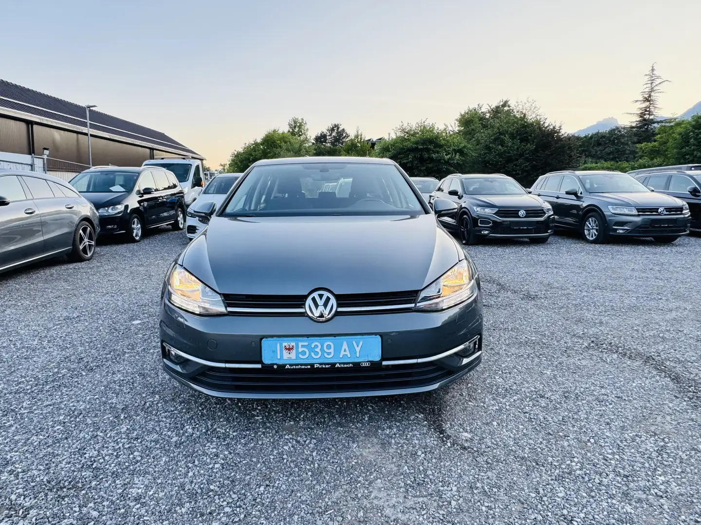 Volkswagen Golf Comfortline BMT/Start-Stopp Grau - 2
