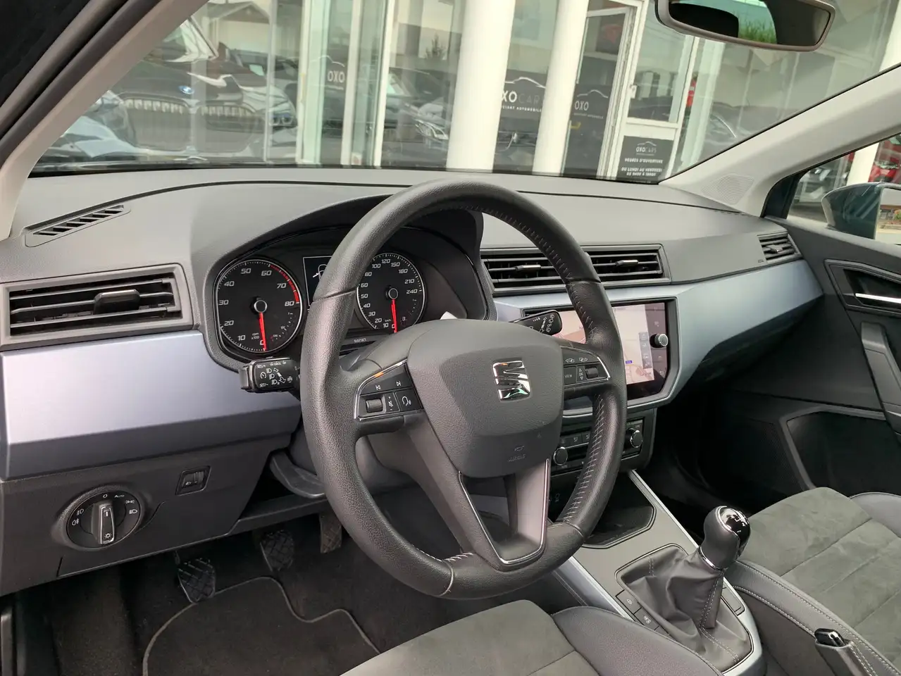 SEAT Arona 1.0 TGI Move 90CV / Essence + CNG / Alcantara / Grand Gps /, миниатюра 8