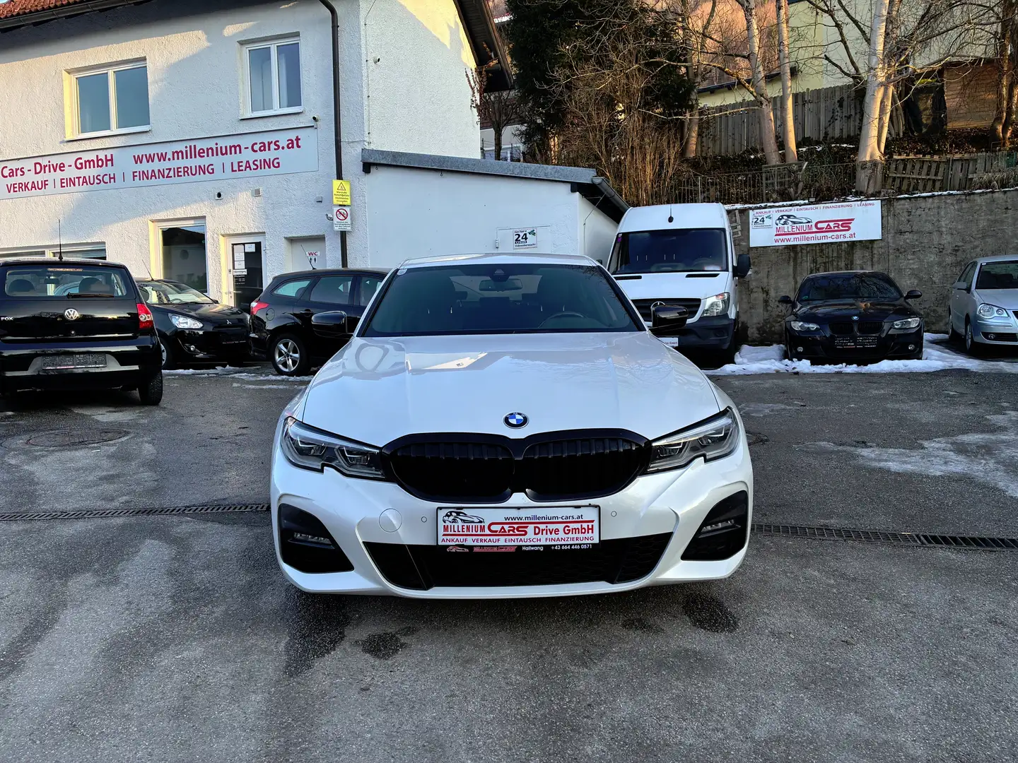 BMW 320 320 d xDrive MSport Finanzierung Zinssatz fix 6,2% Weiß - 2