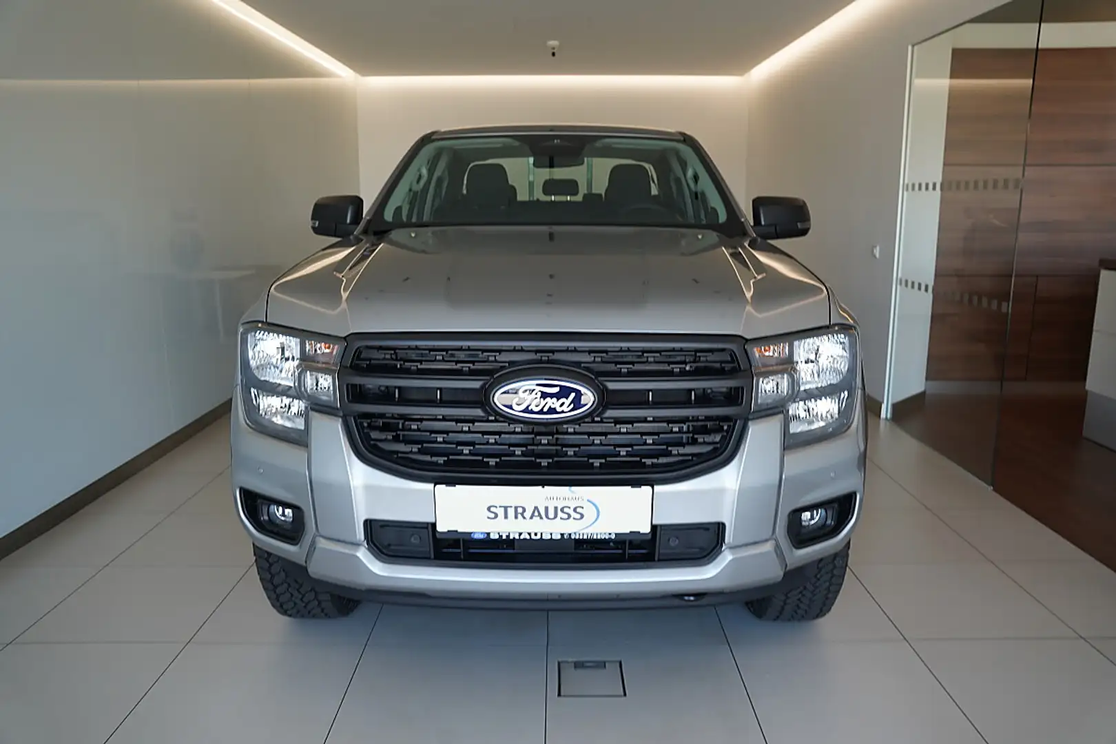 Ford Ranger Ranger XLT Doppelkabine PHEV Silber - 2