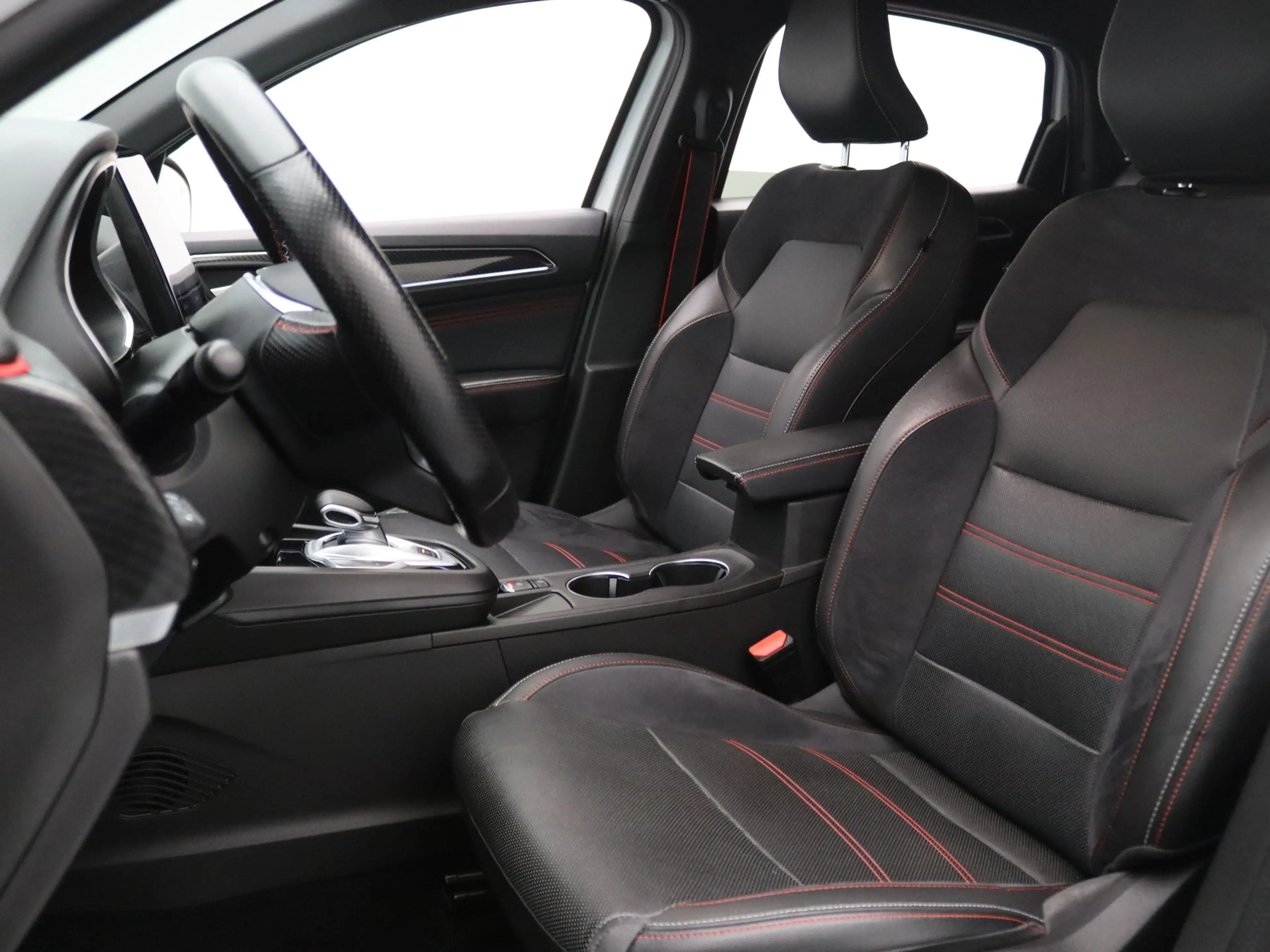 Renault Arkana 145pk E-Tech full hybrid esprit Alpine Apple Carpl — photo 4