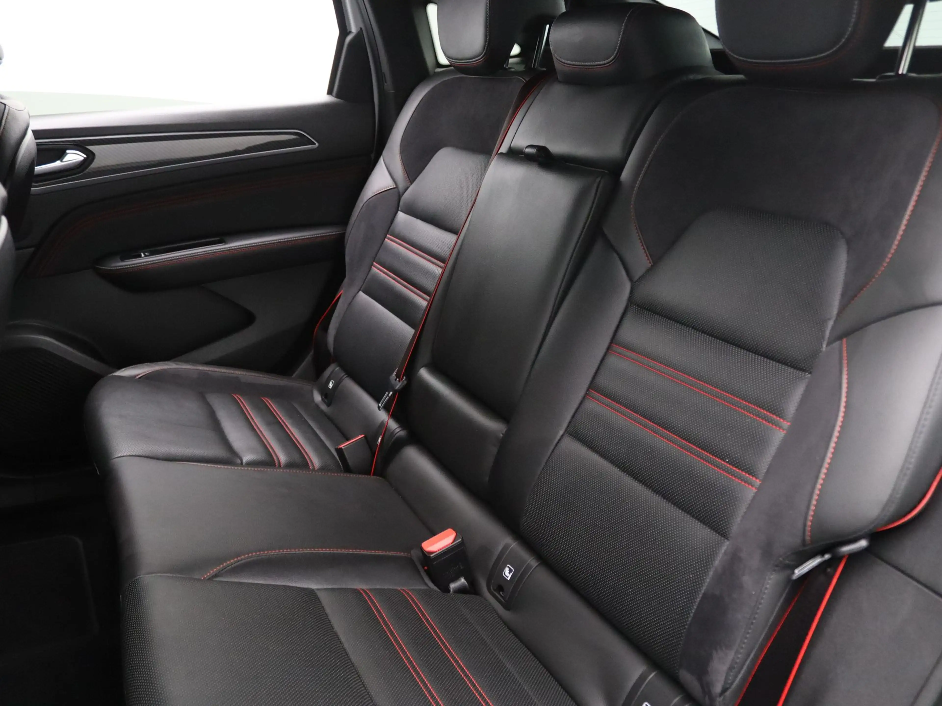 Renault Arkana 145pk E-Tech full hybrid esprit Alpine Apple Carpl — photo 31