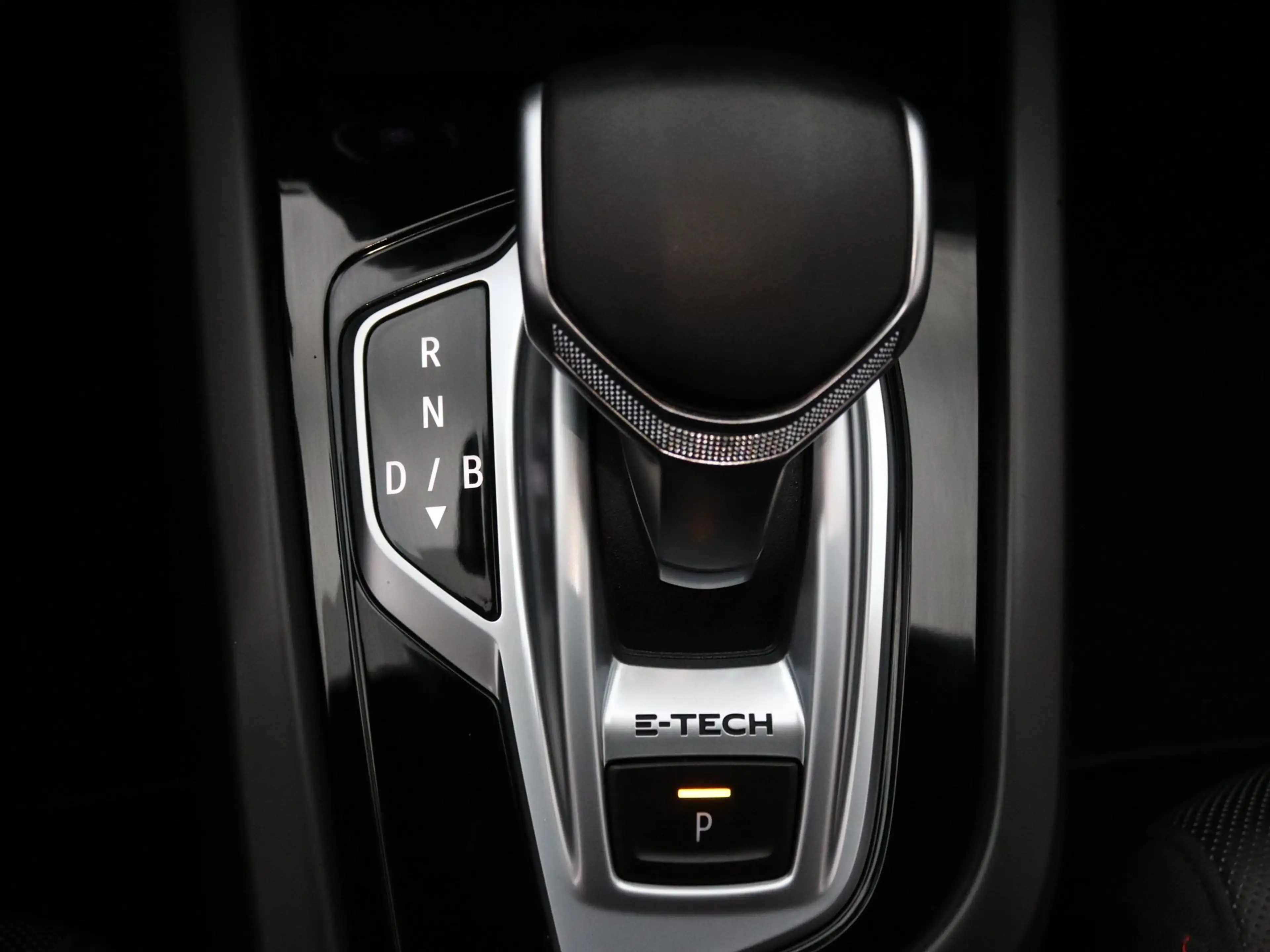 Renault Arkana 145pk E-Tech full hybrid esprit Alpine Apple Carpl — photo 16