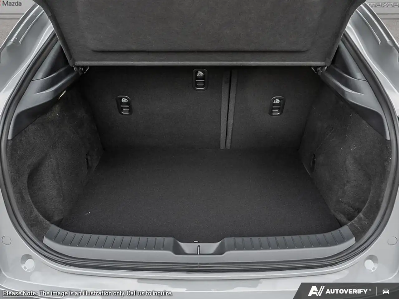 Mazda CX-30 снимка Mazda CX-30
