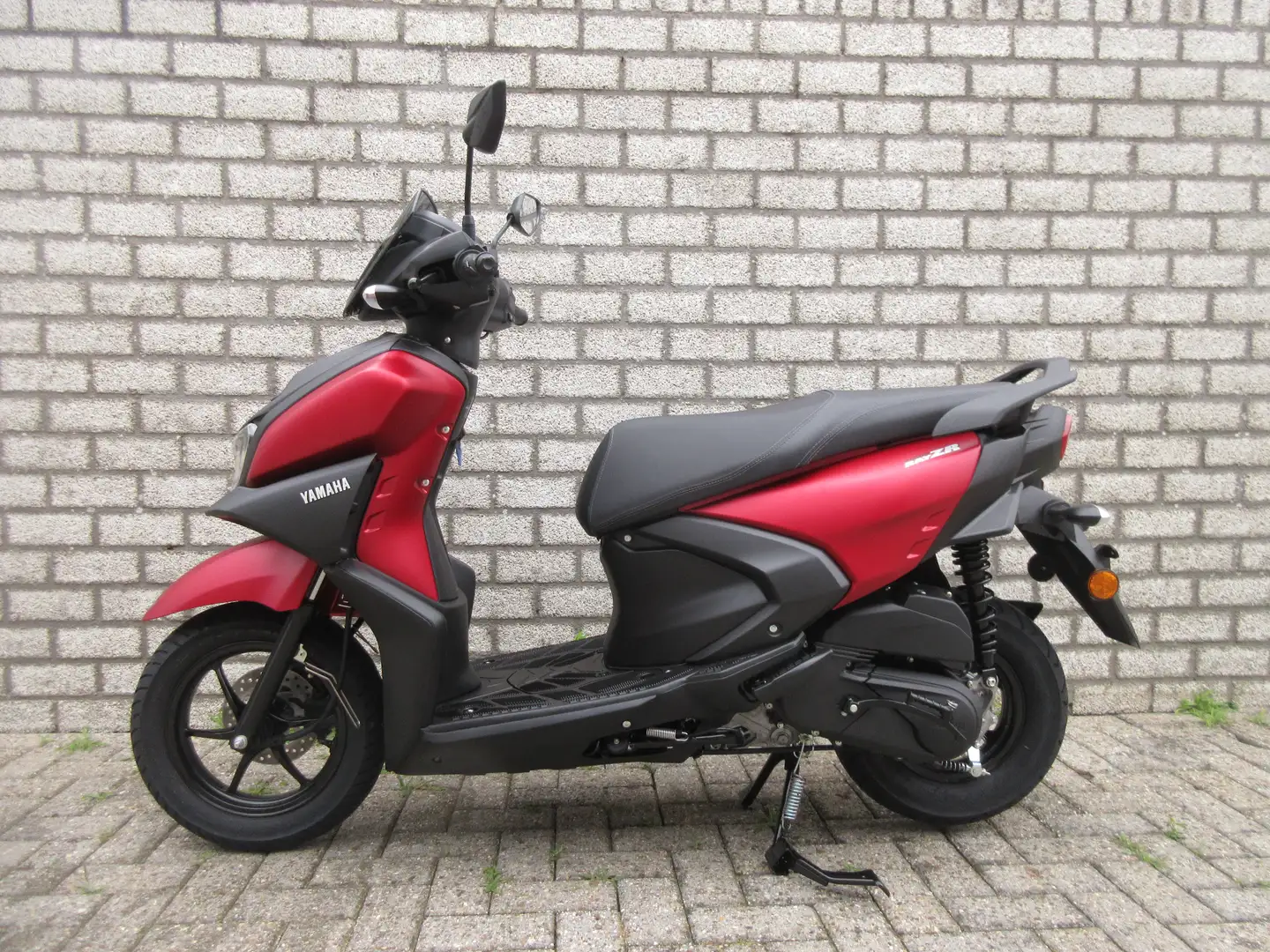 Yamaha RayZR Rojo - 1
