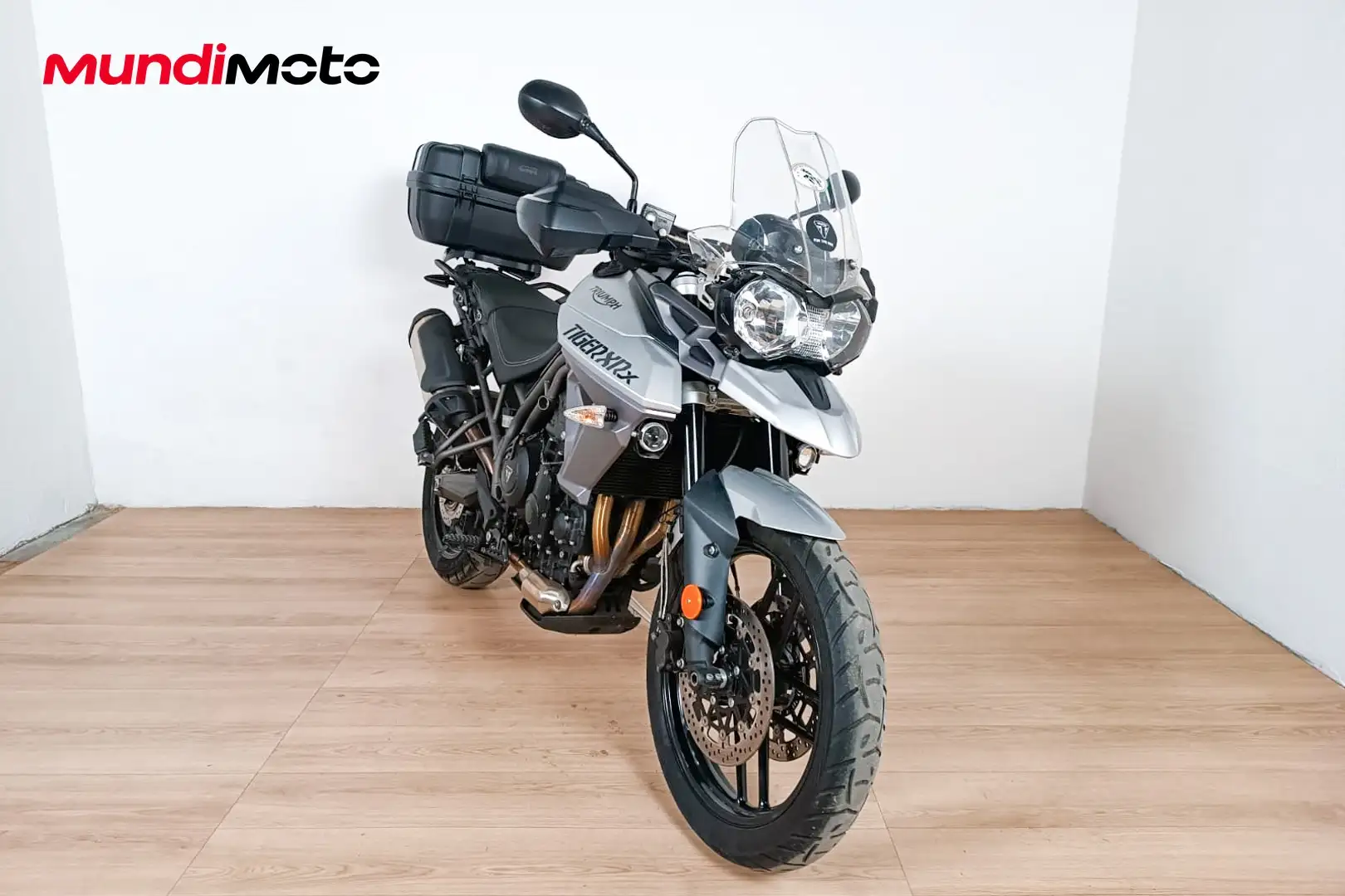 Triumph Tiger 800 - 2