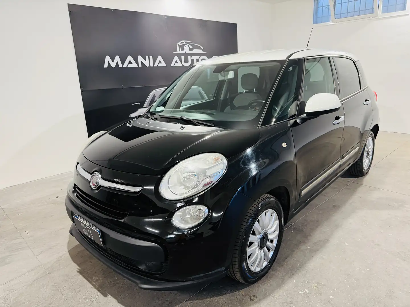 Fiat 500L 500L 2015 1.3 mjt Lounge 85cv*NEOPATENTATI* Nero - 1