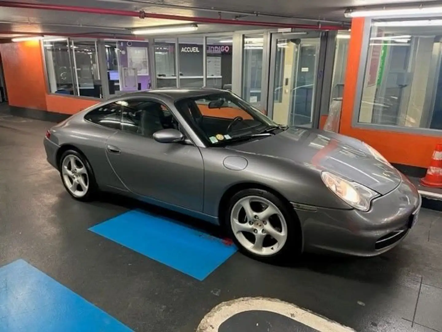 Porsche 996 911 3.6i Tiptronic S Gris - 1