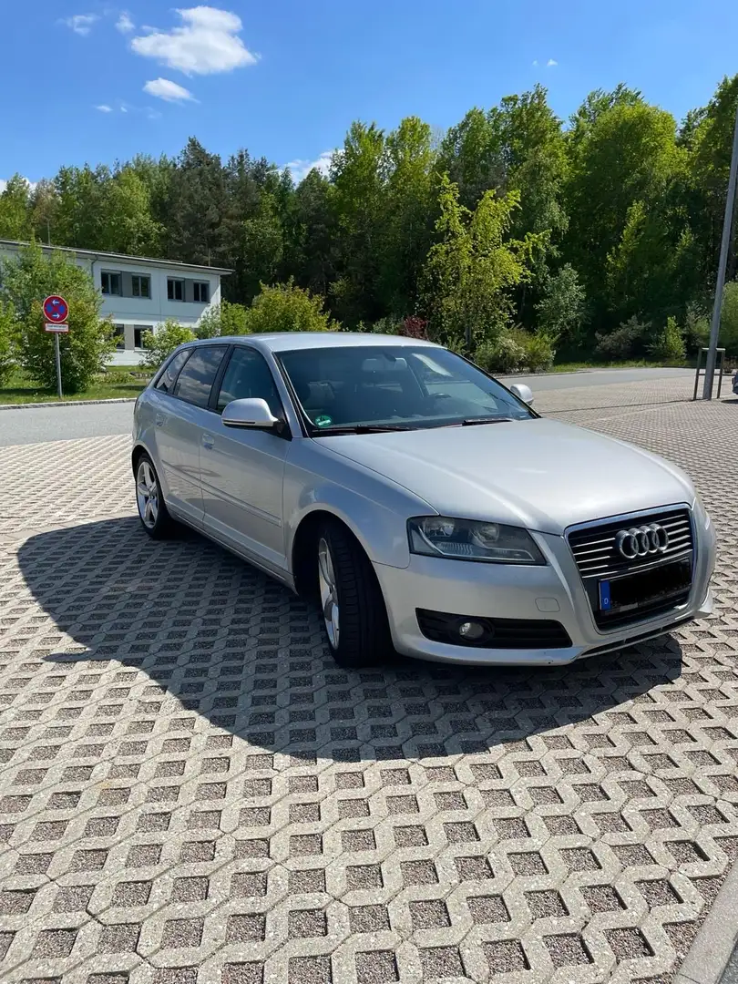 Audi A3 1.8 T Ambiente - 2