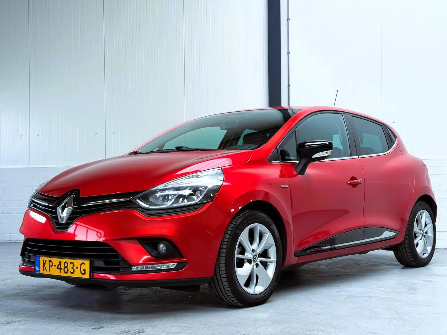 Renault Clio 0.9 TCe Limited PDC|Navi Rouge - 2