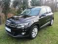Volkswagen Tiguan 2.0 TDI 140 Sportline Révisé & garantie 12 mois Kit distribution Remplacé Noir - thumbnail 1